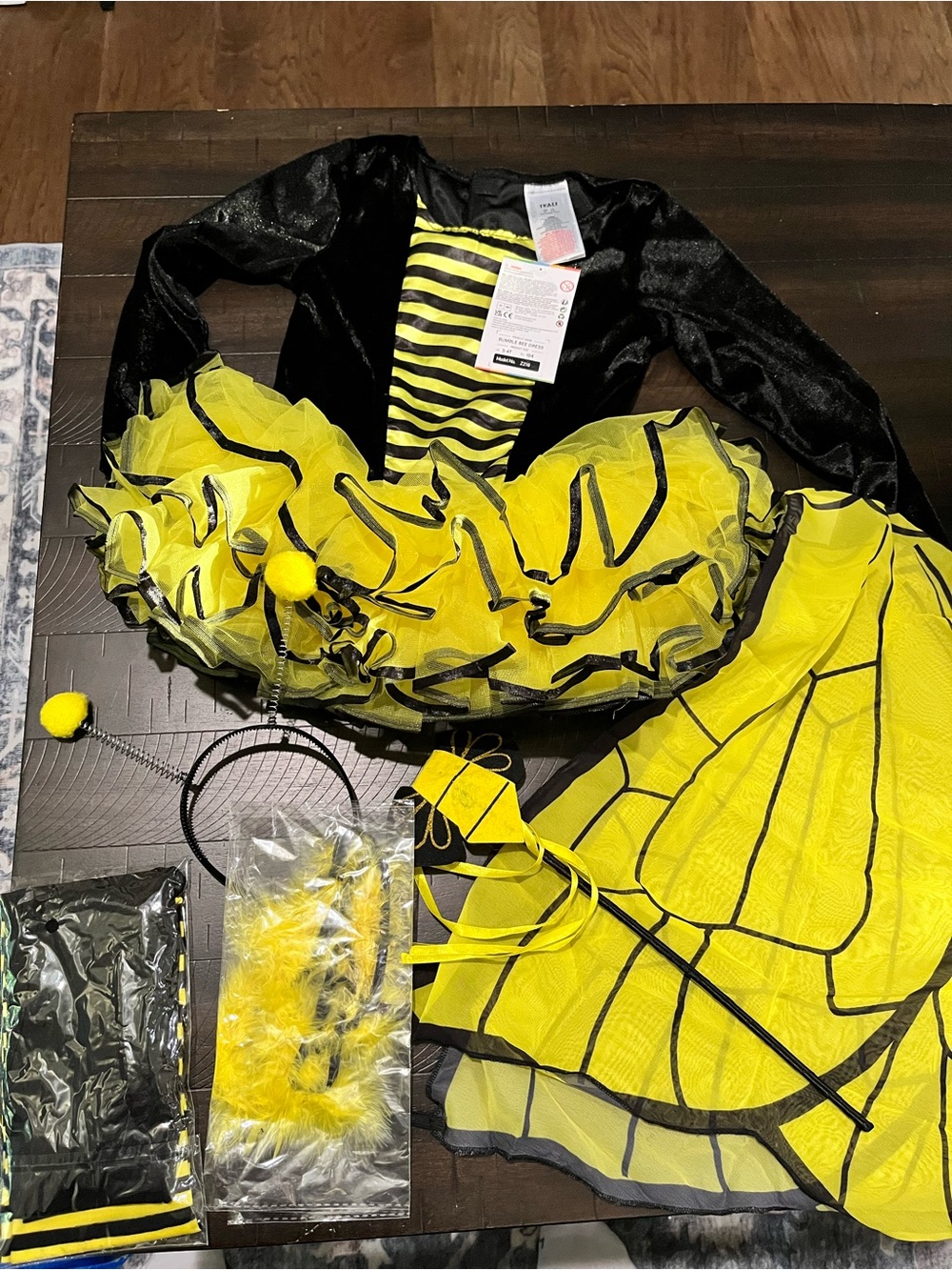 Kids Yellow & Black Bee Tutu Bumble Bee Costume for Kids size 3T 4T New!